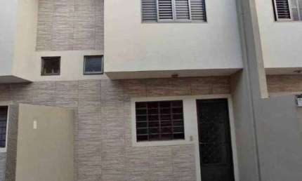 Casa com 2 dormitórios à venda, 85 m² por R$ 150.000,00 - Jardim Almeida - Araraquara/SP