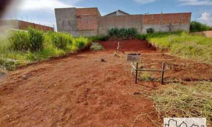 Terreno à venda, 200 m² por R$ 120.000 - 1° Distrito Industrial (Albert Geoges Karam) - Araraquara/SP