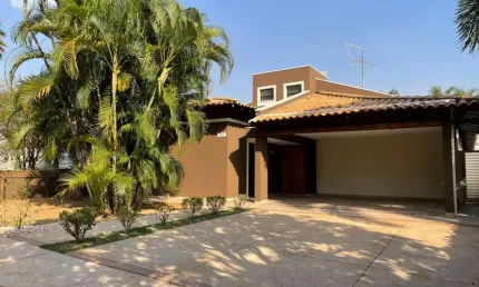 Casa com 3 suites para alugar, 258 m² por R$ 8.000,00/mês o pacote - Parque das Hortências - Araraquara/SP