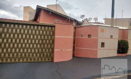 Casa com 3 quartos à venda na Rua Franz Arnoldi, Jardim Imperador, Araraquara
