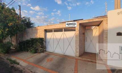 Casa com 3 quartos à venda na Rua Alexandre Mackenzie, Jardim Santa Angelina, Araraquara