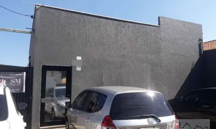 Imóvel comercial para locação no centro de Araraquara.