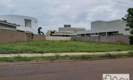 Terreno em condomínio fechado à venda na Avenida Deputado Federal Mário Eugênio, Parque Residencial Damha, Araraquara
