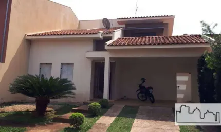 Casa com 3 dormitórios à venda, 220 m² por R$ 840.000,00 - Condomínio Flamboyant - Araraquara/SP