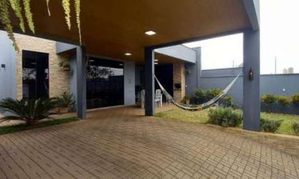 Casa com 3 dormitórios à venda, 66 m² por R$ 430.000,00 - Ravena - Araraquara/SP