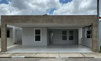 Casa com 3 quartos para aluguel em condomínio no Sim!