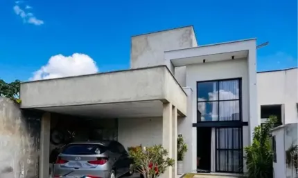 Casa com 4 quartos á venda em condomínio no Sim- Feira de Santana-Ba.