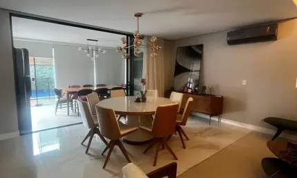 Casa mobiliada com 4 quartos  para aluguel no bairro Sim.