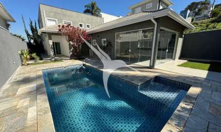 Casa em condomínio fechado com 4 quartos à venda na Estrada Fazendinha, Pousada dos Bandeirantes, Carapicuíba por R$ 2.990.000