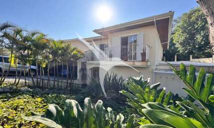 Casa em condomínio fechado com 4 quartos à venda na Rua General Fernando Vasconcellos Cavalcanti de Albuquerque, Bosque do Vianna, Cotia por R$ 3.400.000