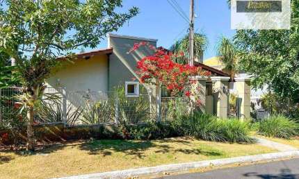 Casa com 5 dormitórios à venda, 366 m² por R$ 1.690.000 - Condomínio Vista Alegre - Sede - Vinhedo/SP