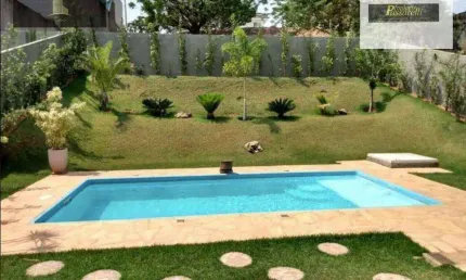 Casa com 3 dormitórios à venda, 220 m² por R$ 1.600.000,00 - Condomínio Reserva dos Vinhedos - Louveira/SP