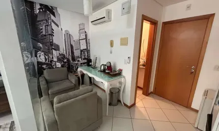 Sala comercial para alugar na Rua Cônego Bernardo, Trindade, Florianópolis