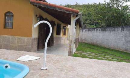 Casa com 4 dormitórios à venda, 188 m² por R$ 910.000 - Prainha - Caraguatatuba/SP