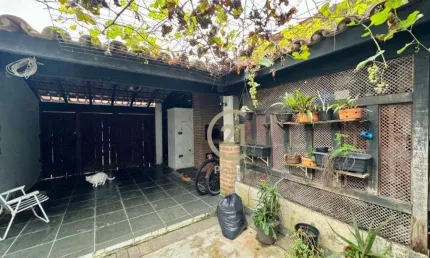 Casa com 2 dormitórios à venda, 100 m² por R$ 350.000 - Poiares - Caraguatatuba/SP