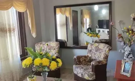 Casa Impecável no Bairro Arco-Íris - Conforto e Espaço por R$ 233 mil!