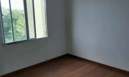 Apart fragata  no Condomínio Adriano Gomes - Conforto e Praticidade por R$ 190 mil!
