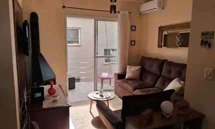 Lindo Apt. 2 Dormitórios, 2 banheiros, na zona norte.