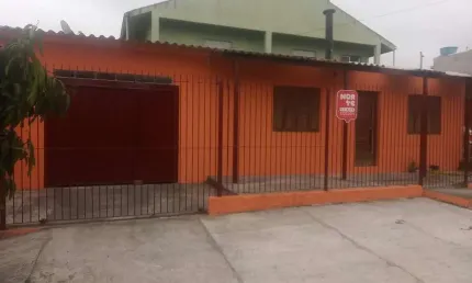 Casa com 2 quartos à venda na Rua Oito Loteamento Paineiros, Fragata, Pelotas