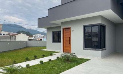 Casa em condomínio fechado com 3 quartos à venda na Rua Miguel Batista da Silva, Bela Vista, Palhoça