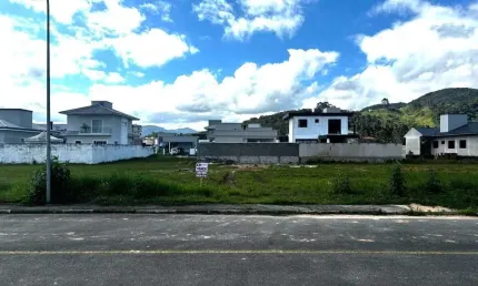 Terreno à venda na Vila Becker, Santo Amaro da Imperatriz 