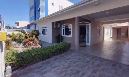 Casa com 3 quartos à venda na Rua Maria Soares, Ponte do Imaruim, Palhoça