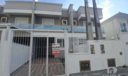 Casa com 2 quartos para alugar na Rua Vereador Francisco Espindola, Nova Palhoça, Palhoça