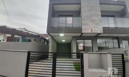 Casa com 2 quartos para alugar na Rua Carijó, Bela Vista, Palhoça