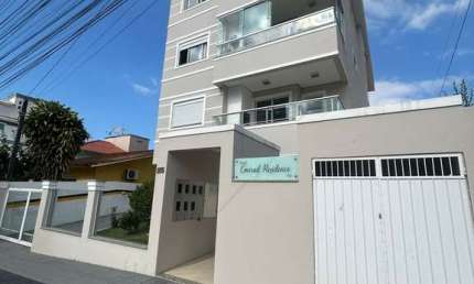 Apartamento com 2 quartos para alugar na Rua Trieste, Pagani, Palhoça