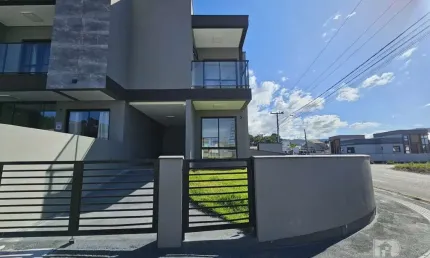 Casa com 2 quartos à venda na Rua Carijó, Bela Vista, Palhoça