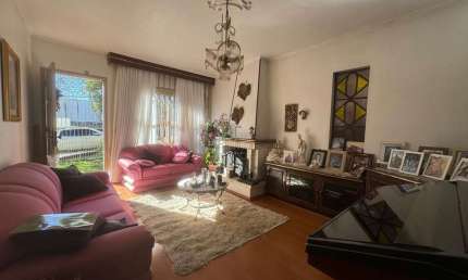 EXCELENTE CASA NO BAIRRO SANTA  CATARINA COM TERRONO DE 360 M²
