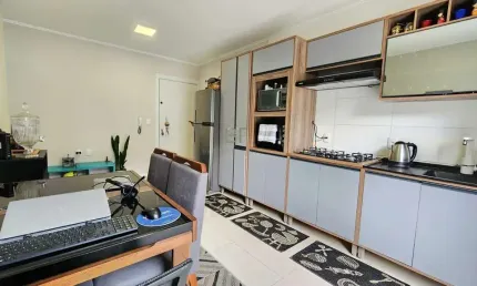 Apartamento  02 dormitórios e terraço no cidade nova
