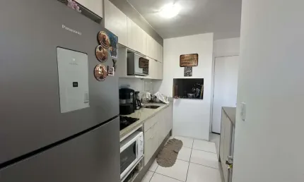 APARTAMENTO SEMIMOBILIADO COM 56 M² PRIVATIVOS NO BAIRRO SANTA LÚCIA