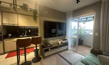 APARTAMENTO MOBILIADO COM 55 M² PRIVATIVOS COM 1 VAGA NO BAIRRO SANTA LÚCIA