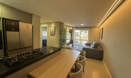APARTAMENTO TERRAÇO SEMIMOBILIADO COM 2 DORMITÓRIOS E BOX DUPLO - SANTA CATARINA