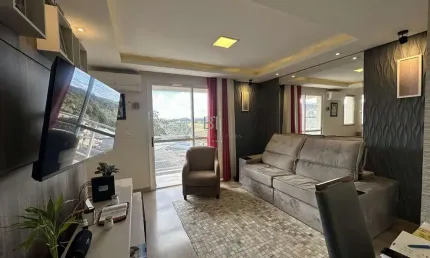 SOBRADO TRIPLEX COM 2 DORMITÓRIOS SENDO 1 SUITE E 2 VAGAS EM SANTA CORONA