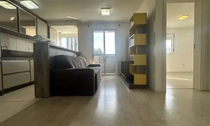 APARTAMENTO SEMIMOBILIADO 2 DORMÍTÓRMOS 1 VAGA NO BAIRRO VILA VERDE