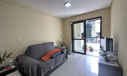 APARTAMENTO COM 3 DORMITÓRIOS 1 SUÍTE E BOX DUPLO NO BAIRRO N. SRA. LOURDES