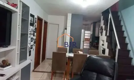 Casa em condomínio fechado com 3 quartos à venda na Rua Rio Tibagi, 220, Guatupê, São José dos Pinhais por R$ 480.000