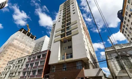 Apartamento com 2 quartos à venda na Rua Lourenço Pinto, 240, Centro, Curitiba por R$ 406.000