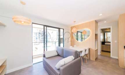 APARTAMENTO À VENDA NO ÁGUA VERDE - 1 QUARTO - SACADA E CHURRASQUEIRA