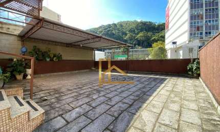 Casa com 4 dormitórios à venda, 400 m² por R$ 730.000,00 - Várzea - Teresópolis/RJ