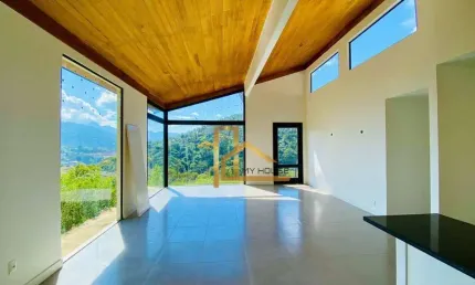Casa nova em condomínio 141m² 3 quartos sendo 1 suíte, fase final de acabamento.
