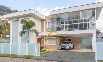 Casa em condomínio com 4 quartos com suíte master e lazer privativo no Panorama - À 10 min. do centro