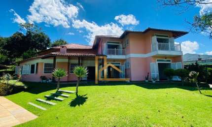 Casa com 6 quartos e 4 suítes à venda, 348 m² por R$ 1.500.000 - Albuquerque - Teresópolis/RJ