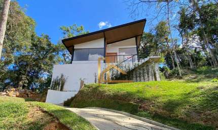 Casa com 3 dormitórios à venda, 134 m² - Vargem Grande - Teresópolis/RJ