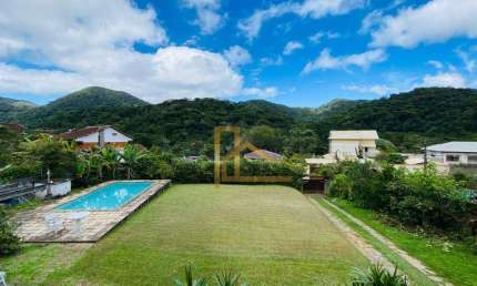 Casa com 3 dormitórios sendo 2 suítes à venda, 161 m² Carlos Guinle - Teresópolis/RJ
