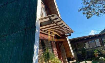 Casa com 2 dormitórios à venda, 126 m² por R$ 630.000,00 - Jardim Cascata - Teresópolis/RJ