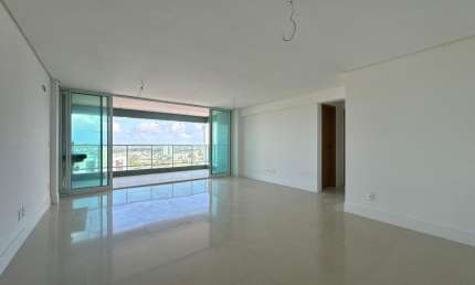 Apartamento com 3 suítes em Lagoa Nova e uma linda vista