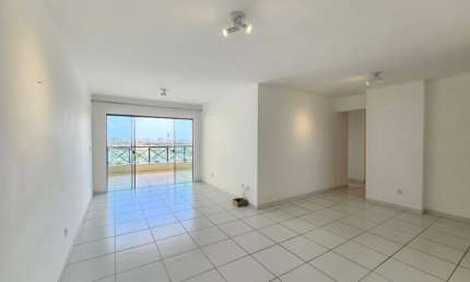 Apartamento com 3 quartos à venda na Rua Jaguarari, 4985, Candelária, Natal